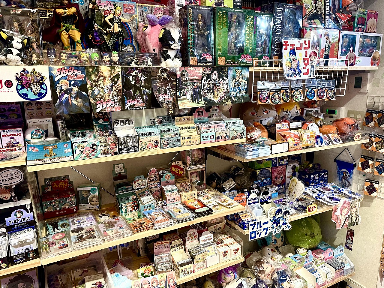 【激安】アニメグッズ 雑貨 大量 まとめ売りセット 250点 とれじゃーおふ 下御門店 アニメショップ 中古グッズショップ